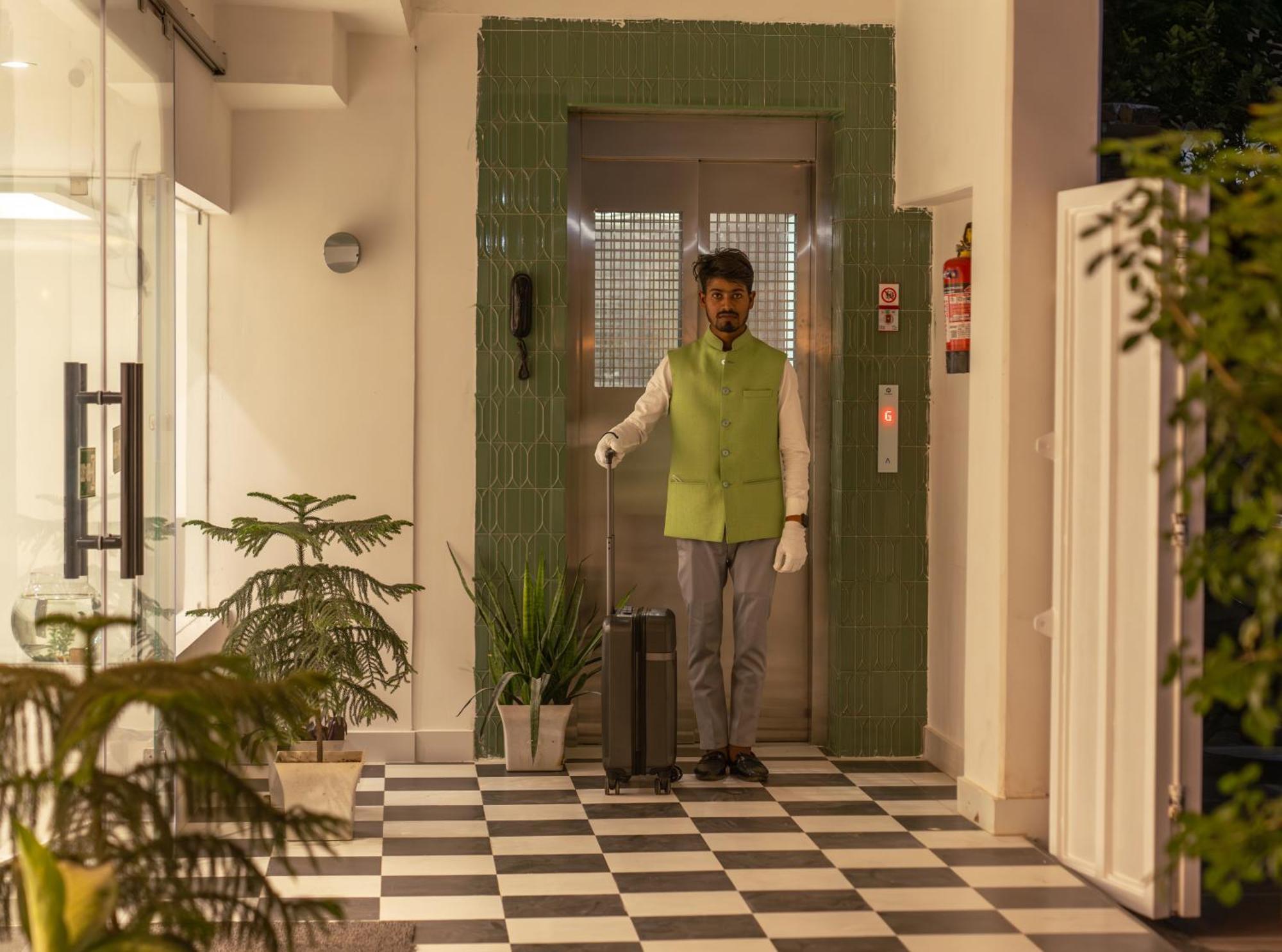 The Lavish Stay Varanasi Exterior foto